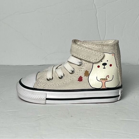 Converse Chuck Taylor Infant Winter Holidays Sneakers Size 5 - Picture 1 of 7